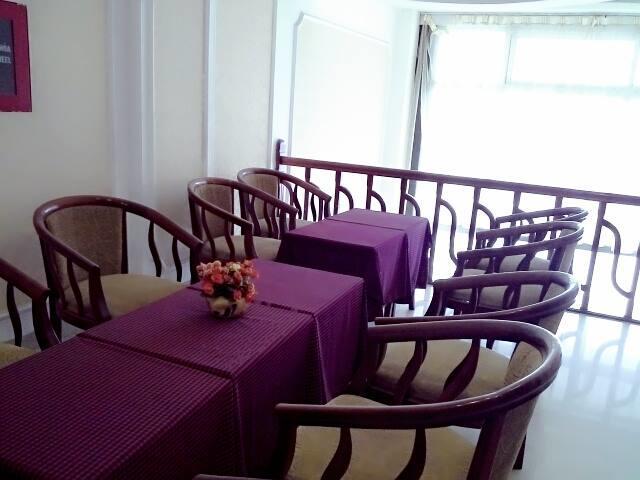 Elly Hotel Hanoi Eksteriør bilde
